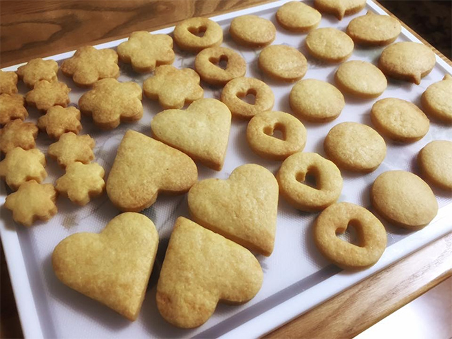 地域の皆様と楽しむお菓子教室